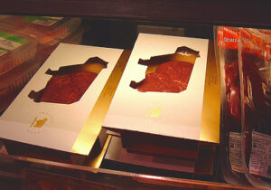 © Denna Jones verpacktes Fleisch